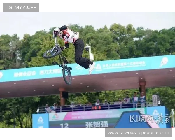 孙思蓓的稳定发挥：中国自由式小轮车联赛的常胜将军